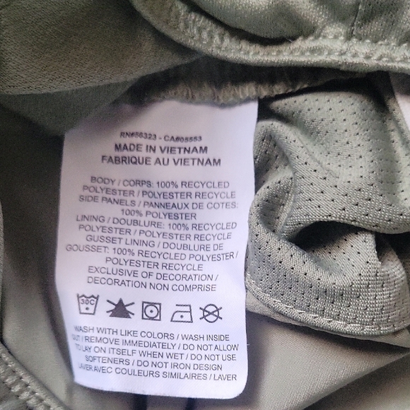 Nike Women's Olive Green Shorts Size S - Picture 5 of 10